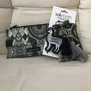 Sakroots Wallet set